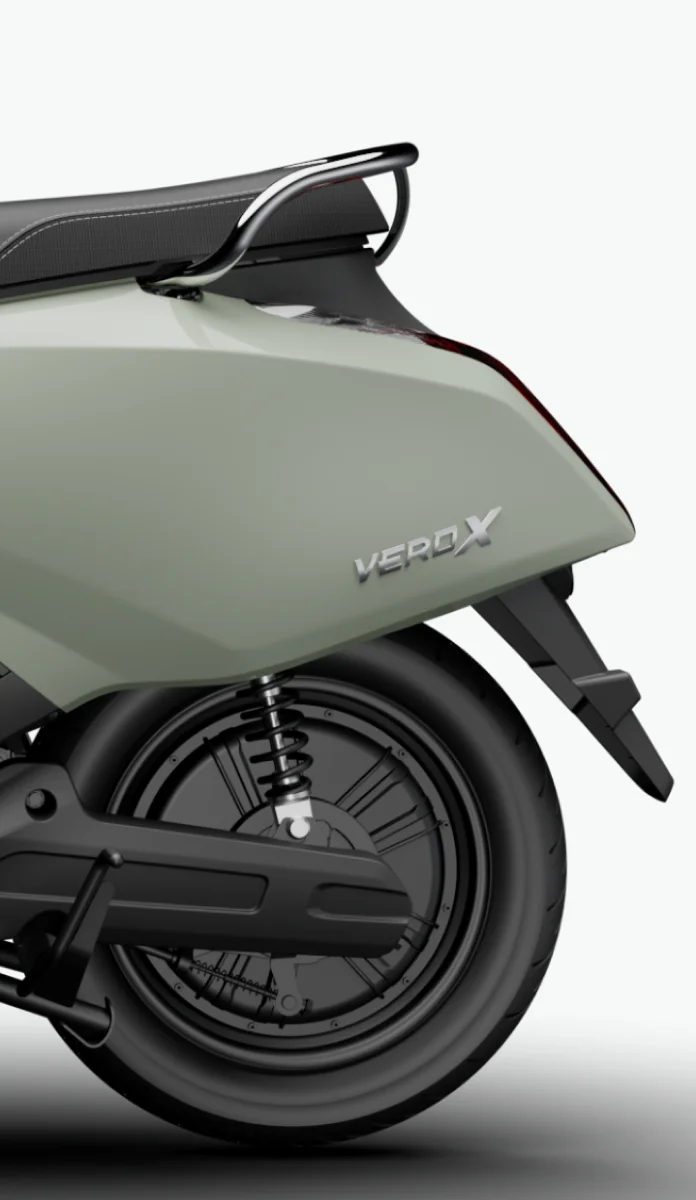Vero X có thể tích côp xe lên đến 25l